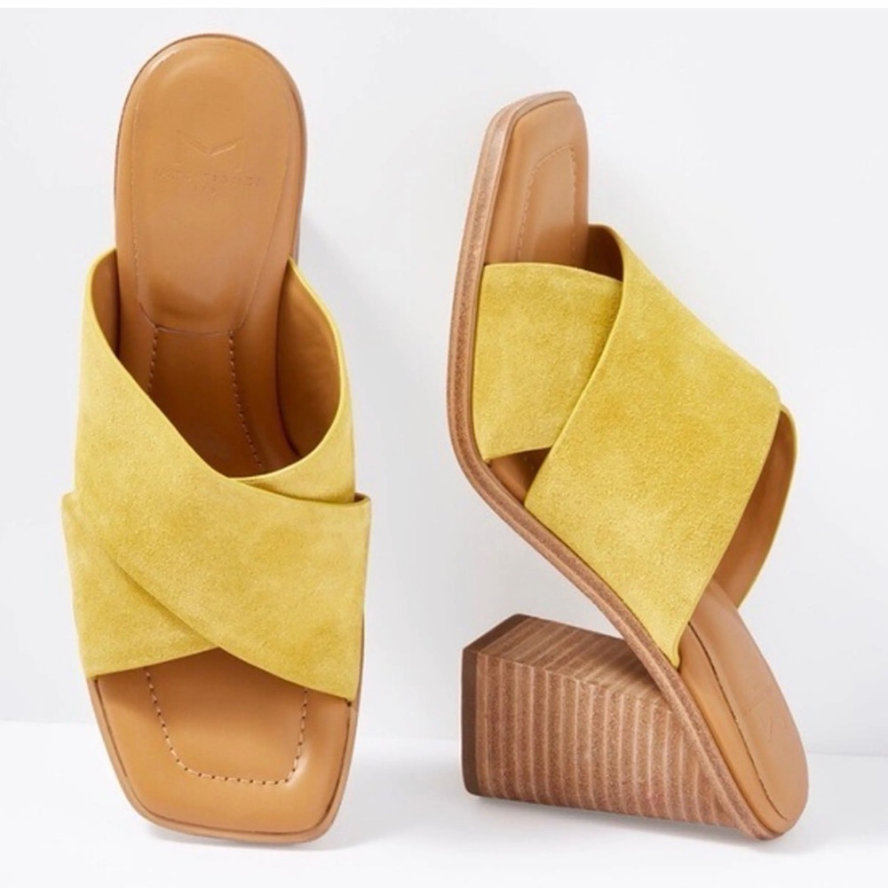 Marc Fisher Ltd Barli Wood Heel in Sun Yellow NEW With Box Size 9.5 Suede